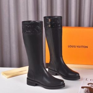New Fashion LV Women Shoes 294 PA
