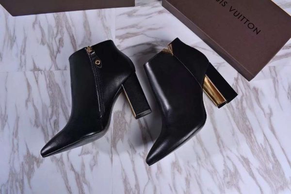 New Fashion Women LV Shoes 033 PA