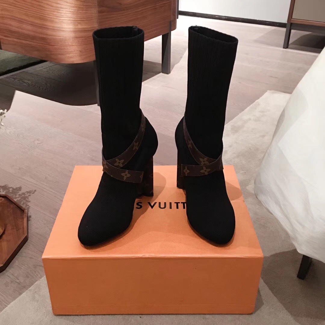 New Fashion LV Women Shoes L117