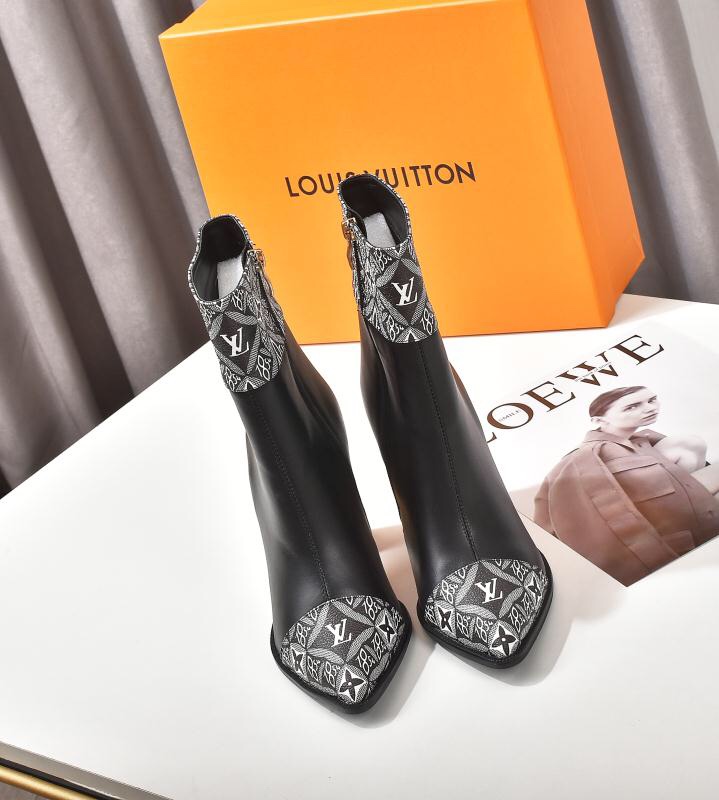 New Fashion LV Women Shoes L090