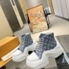New Fashion LV Women Shoes 370 PA