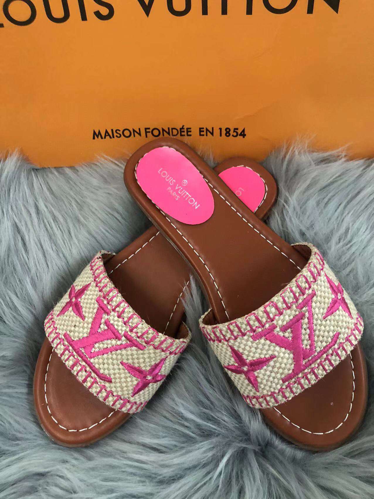 New Fashion Shoes L3041 TEN