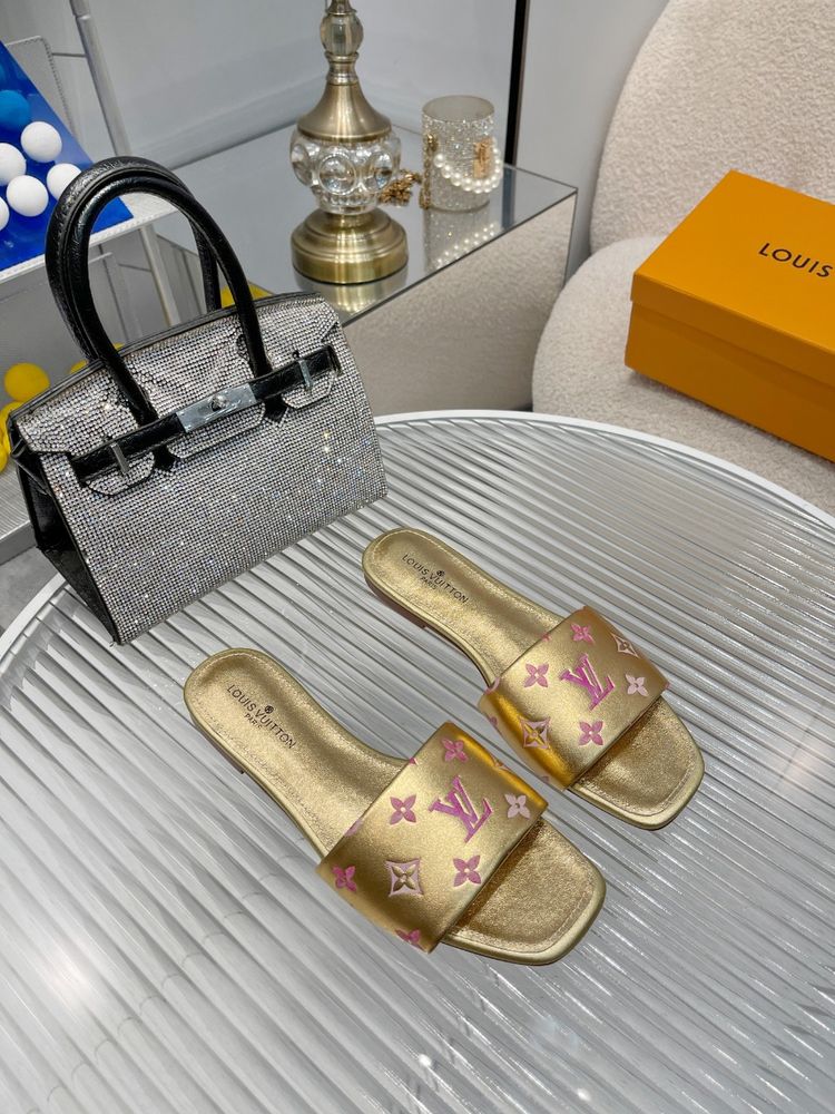 New Fashion LV Women Shoes L249