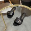 New Fashion LV Women Shoes L002