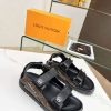 New Fashion LV Women Shoes 166 PA