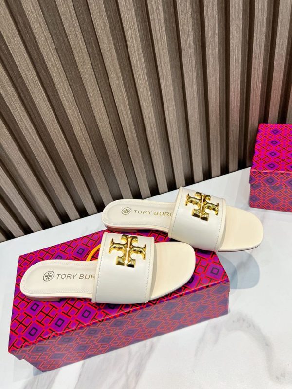 New Fashion LV Women Shoes 279 PA