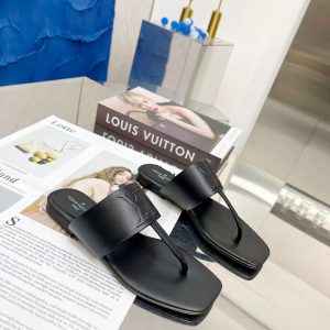 New Fashion LV Women Shoes L013