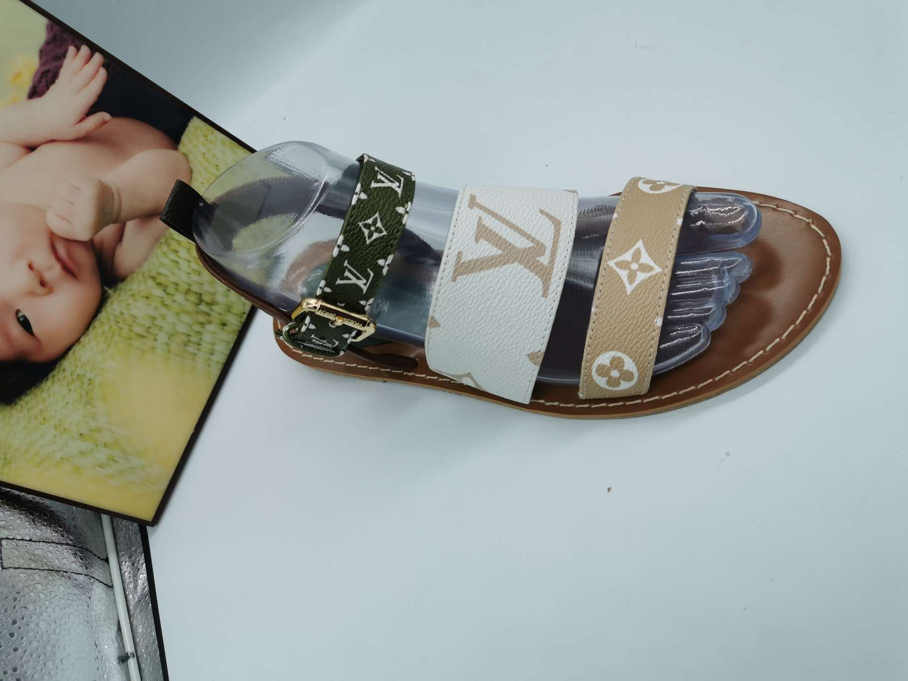 New Fashion LV Women Shoes L055 New Fashion LV Women Shoes L055