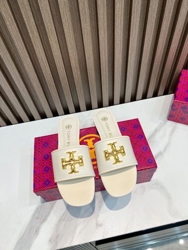 New Fashion LV Women Shoes 279 PA
