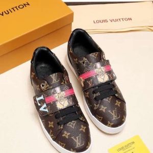 New Fashion Women LV Shoes 062 PA