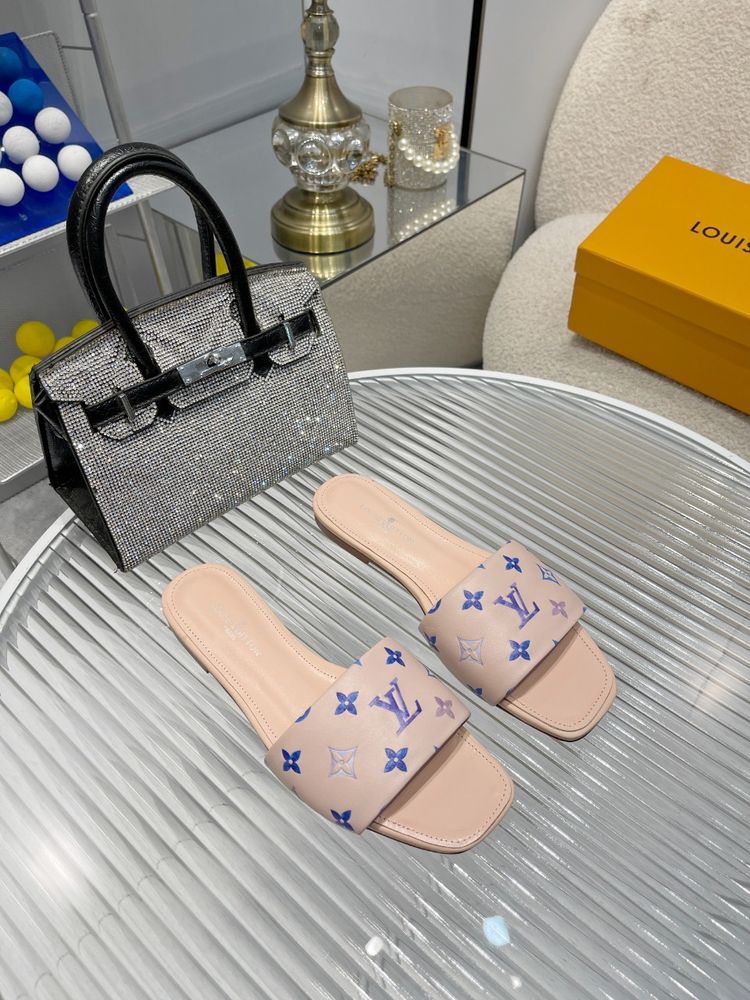 New Fashion LV Women Shoes L249
