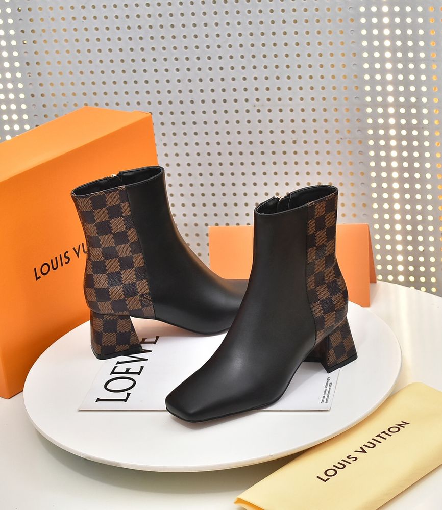 New Fashion LV Women Shoes L383 New Fashion LV Women Shoes L383