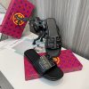 New Fashion LV Women Shoes 273 PA