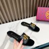 New Fashion LV Women Shoes 278 PA