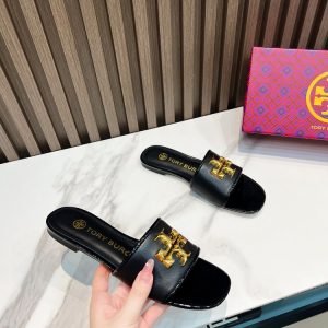 New Fashion LV Women Shoes 278 PA