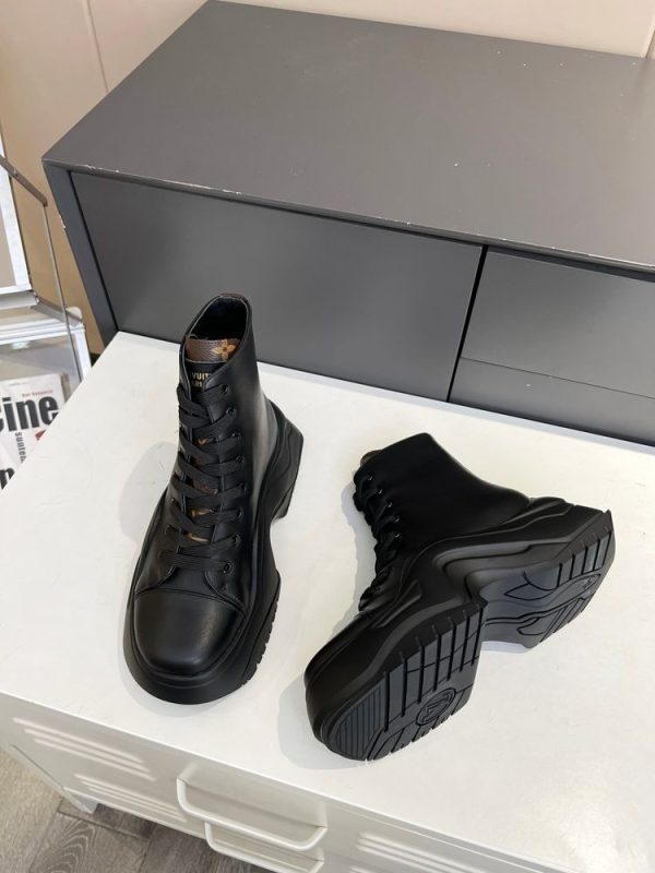 New Fashion LV Women Shoes 314 PA