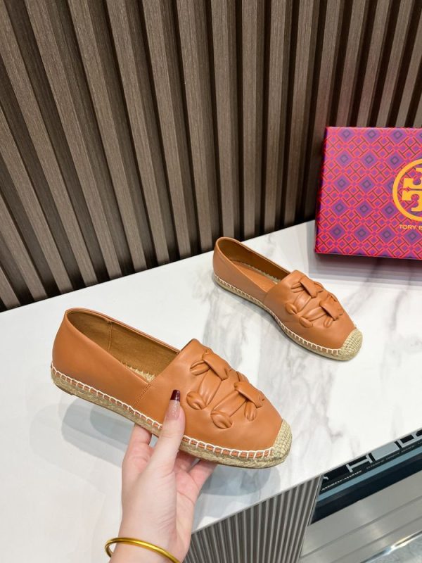 New Fashion LV Women Shoes 270 PA