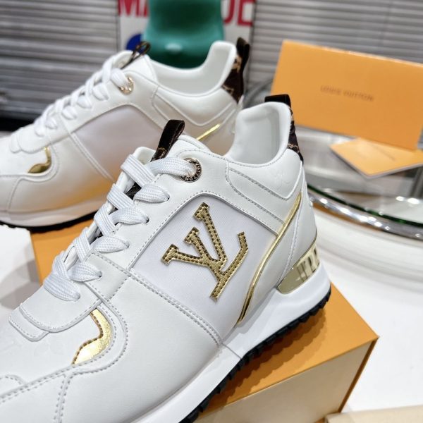 New Fashion LV Women Shoes 376 PA