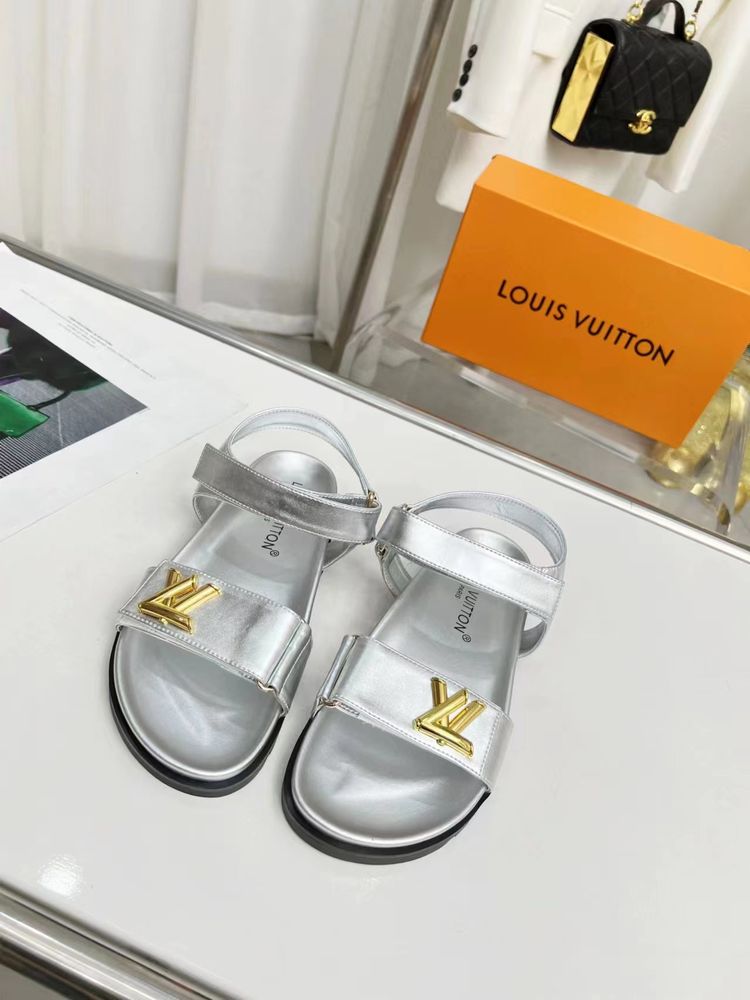 New Fashion LV Women Shoes L235