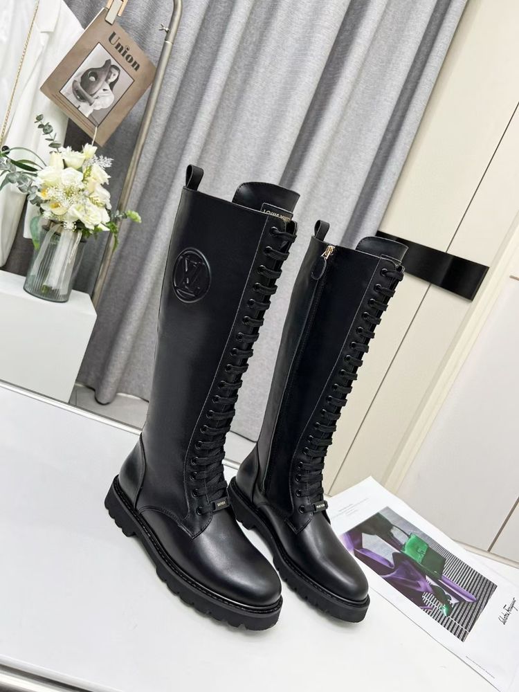 New Fashion LV Women Shoes L411