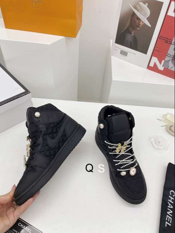 New Fashion Women CN Shoes 068 PA