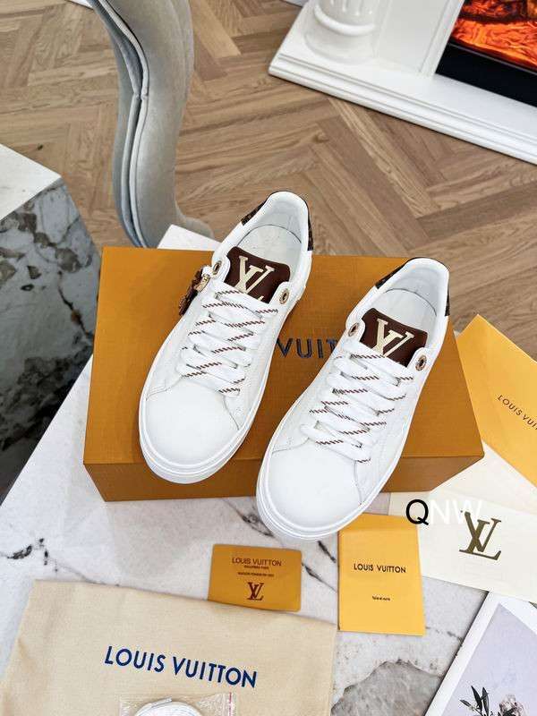 New Fashion LV Women Shoes L133