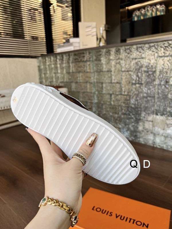 New Fashion LV Women Shoes L138-1
