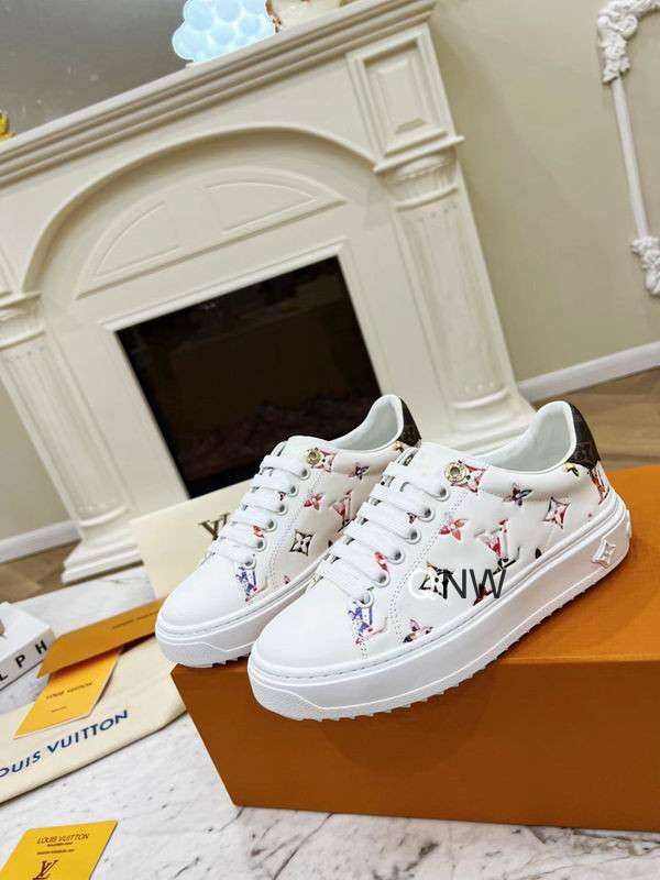 New Fashion LV Women Shoes L144