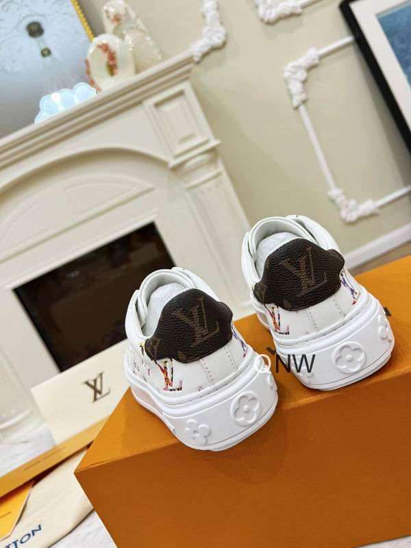 New Fashion LV Women Shoes L144