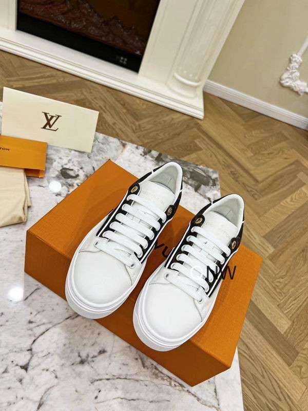New Fashion LV Women Shoes L143