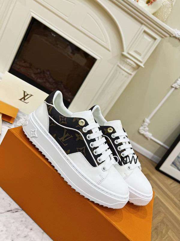 New Fashion LV Women Shoes L143