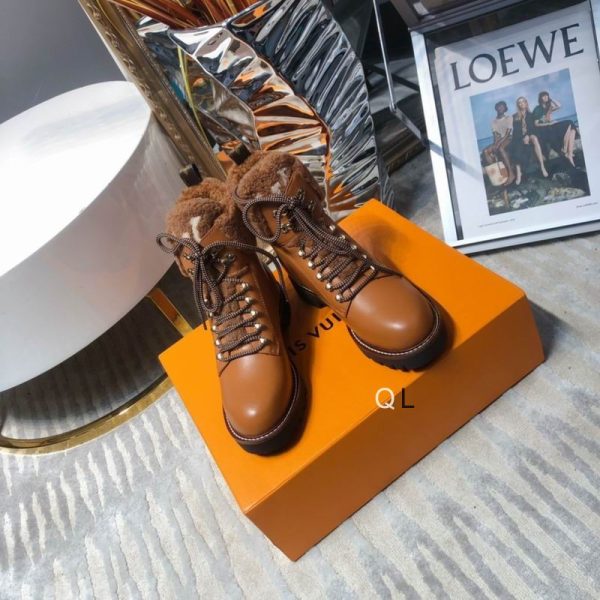 New Fashion Women LV Shoes 081 PA