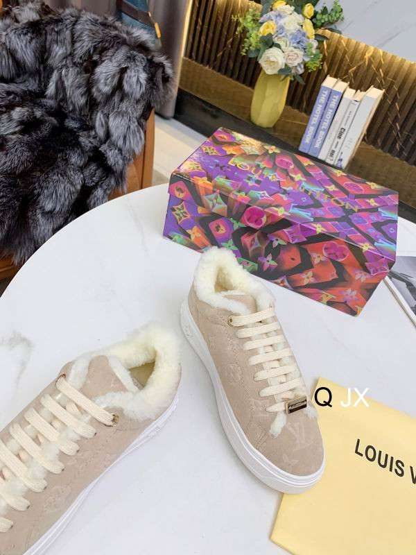 New Fashion LV Women Shoes L142