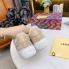 New Fashion LV Women Shoes L142