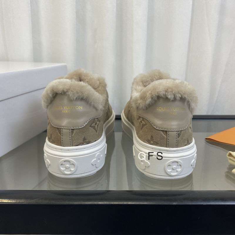 New Fashion LV Women Shoes L145