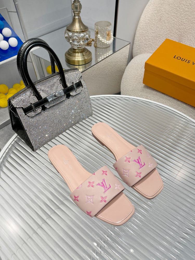 New Fashion LV Women Shoes L249
