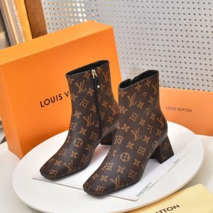 New Fashion LV Women Shoes 282 PA