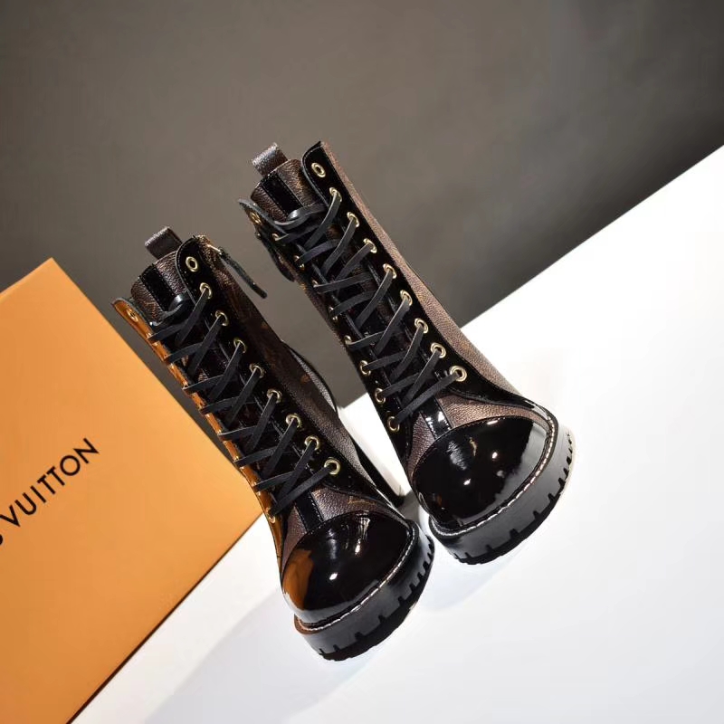 New Fashion LV Women Shoes L113