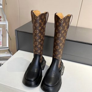 New Fashion LV Women Shoes 302 PA