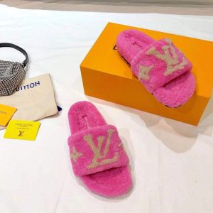 New Fashion LV Women Shoes 343 PA