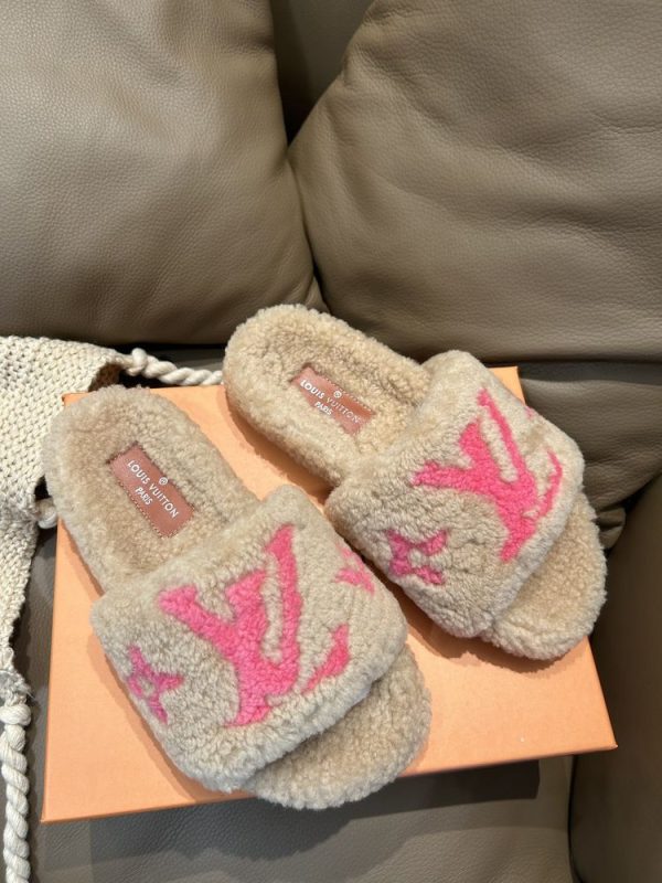 New Fashion LV Women Shoes L422