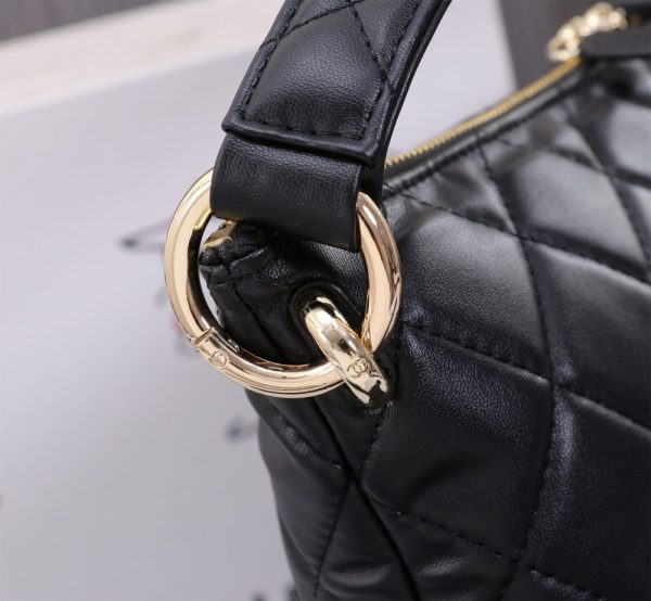 New Fashion CN HandBag 725 QA New Fashion CN HandBag 725 QA