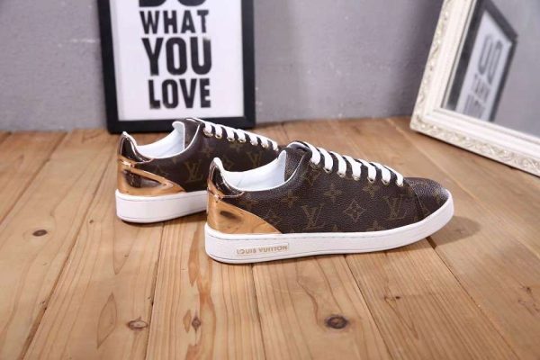 New Fashion Women LV Shoes 003 PA