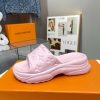 New Fashion LV Women Shoes 157 PA
