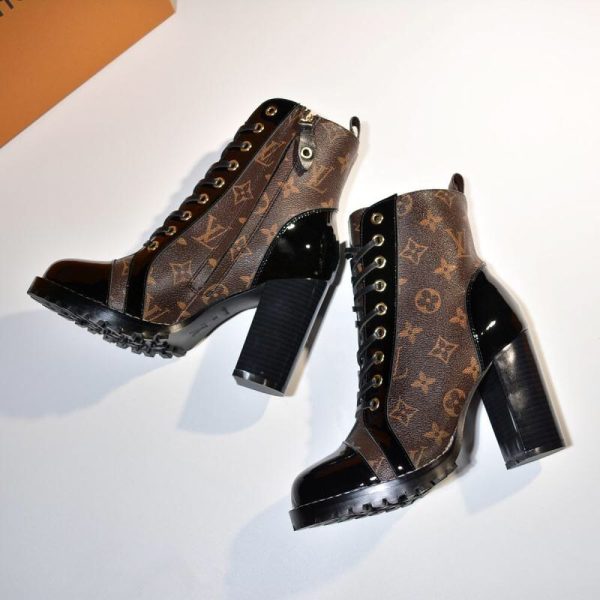 New Fashion LV Women Shoes 293 PA