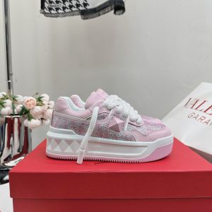 New Fashion LV Women Shoes 224 PA