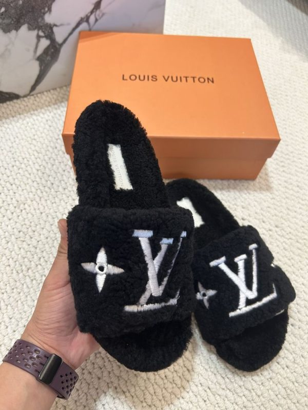 New Fashion LV Women Shoes L420 New Fashion LV Women Shoes L420