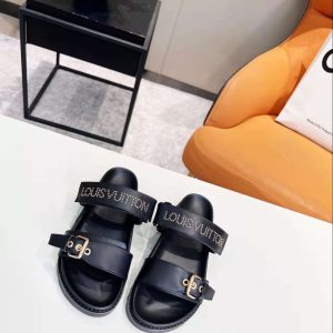 New Fashion LV Women Shoes 160 PA