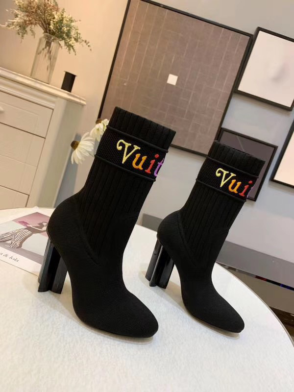 New Fashion LV Women Shoes L121