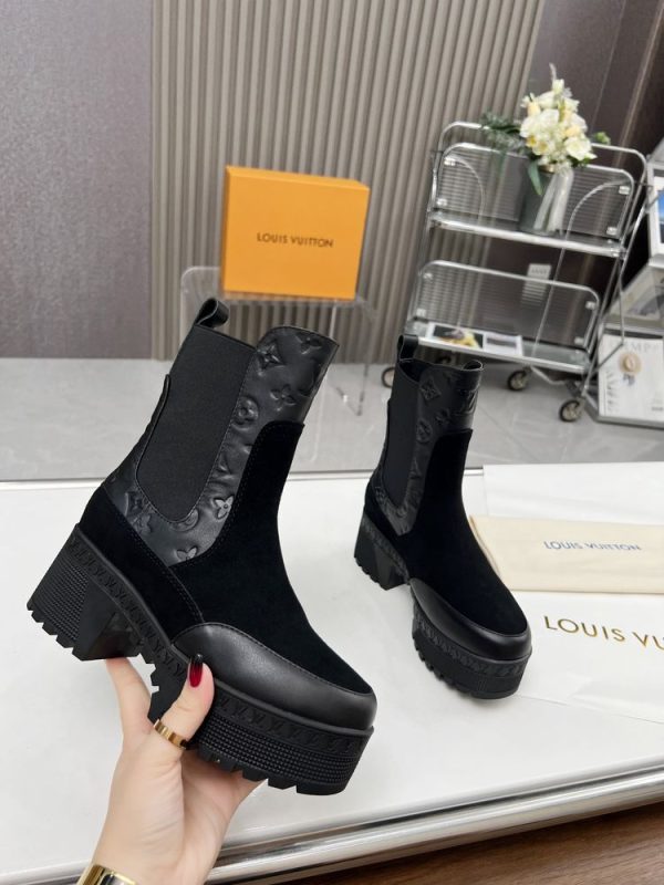 New Fashion LV Women Shoes L439